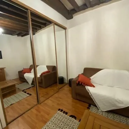Appartement Design Champ De Mars, 2 Pieces Quartier Tour Eiffel Paris Exterior photo